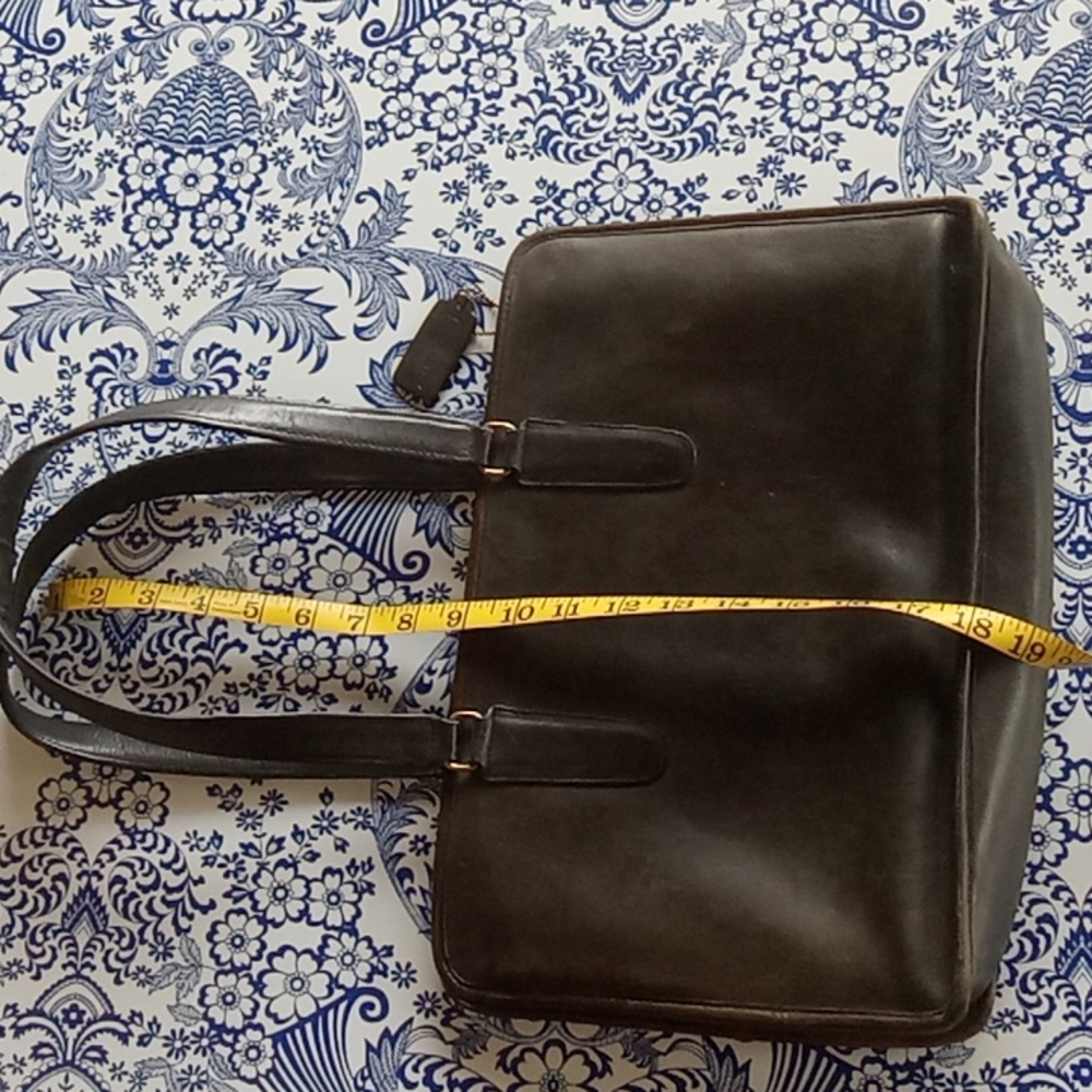 Vintage Coach genuine leather purse small briefcase
